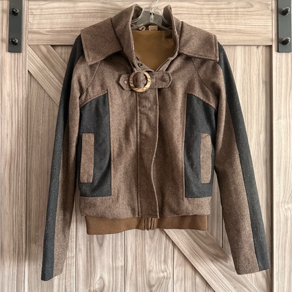 Covet Jackets & Blazers - Stylish Brown and Black Bomber Jacket